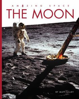 Paperback The Moon Book