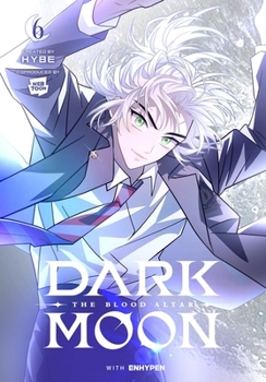 Paperback Dark Moon: The Blood Altar, Vol. 6 (Comic) Book