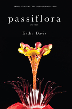 Paperback Passiflora Book