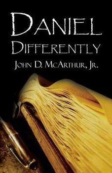 Paperback Daniel Differently Book