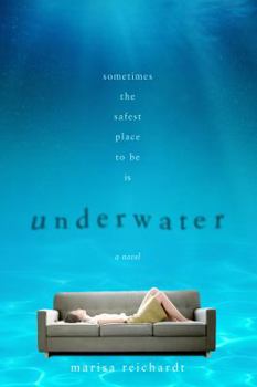 Paperback Underwater Book