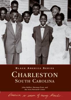Paperback Charleston, South Carolina Book