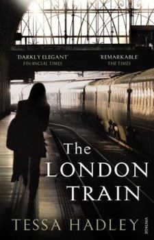 Paperback The London Train Book