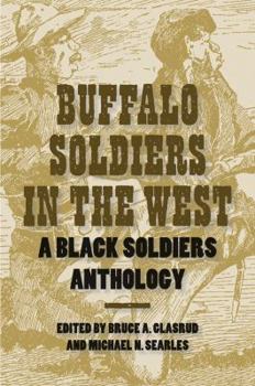 Paperback Buffalo Soldiers in the West Book