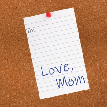 Paperback Love, Mom: A personal note of ever-lasting love Book