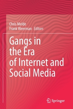 Paperback Gangs in the Era of Internet and Social Media Book