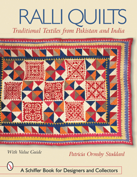 Paperback Ralli Quilts: Traditional Textiles from Pakistan and India Book