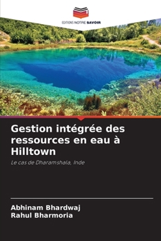 Paperback Gestion intégrée des ressources en eau à Hilltown [French] Book