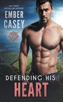 Paperback Defending His Heart Book