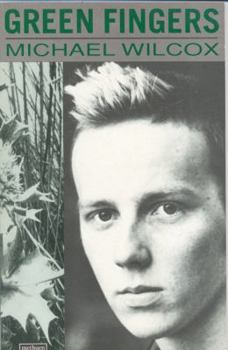 Paperback GREEN FINGERS (Methuen New Theatrescript) Book