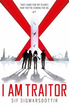 Paperback I Am Traitor (Amy 1) Book