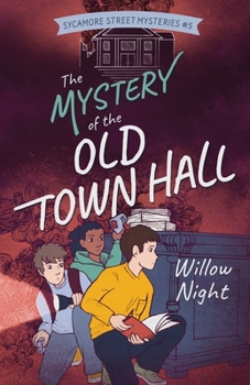 Paperback The Mystery of the Old Town Hall Book