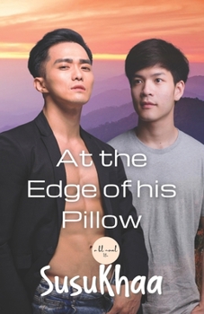 Paperback At the Edge of Pillow Book