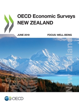 Paperback OECD Economic Surveys: New Zealand 2019 Book