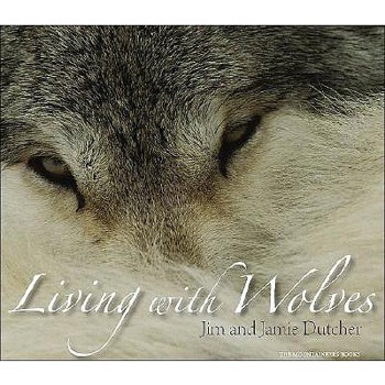 Hardcover Living with Wolves [With CD-ROM] Book