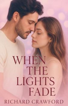 Paperback When the Lights Fade Book