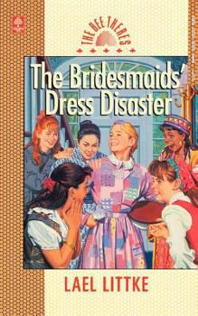 Paperback The Bridesmaid Dress Disaster (The Bee Theres, Book 5) Book