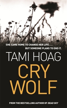 Paperback Cry Wolf Book