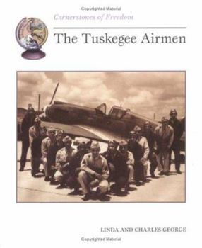 Paperback The Tuskegee Airmen Book