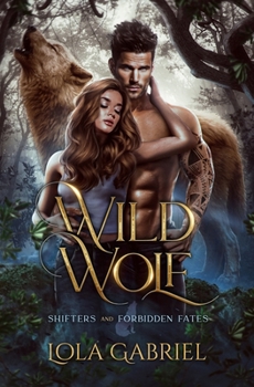 Paperback Wild Wolf Book