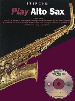 Paperback Play Alto Sax [With CD] Book