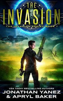 Paperback The Invasion: A Gateway to the Galaxy Series Book