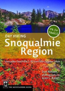 Paperback Day Hiking Snoqualmie Region Book