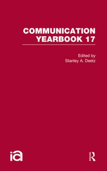 Paperback Communication Yearbook 17 Book