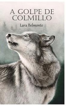 Paperback A golpe de colmillo [Spanish] Book