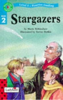 Hardcover Read with Ladybird 02 Stargazers Book
