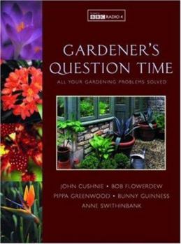 Paperback Gardeners' Question Time: All Your Gardening Problems Solved Book