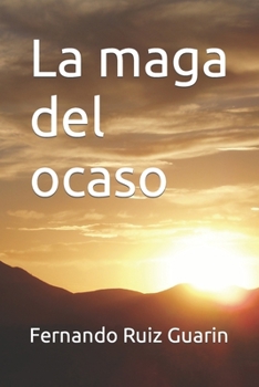 Paperback La maga del ocaso [Spanish] Book