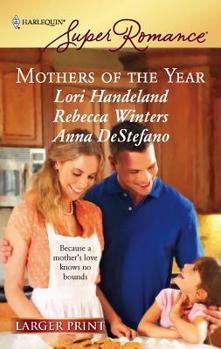 Mass Market Paperback Mothers of the Year: An Anthology [Large Print] Book