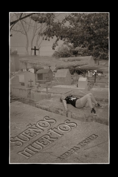 Paperback Sueños Muertos [Spanish] Book