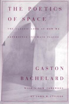 Paperback The Poetics of Space Book