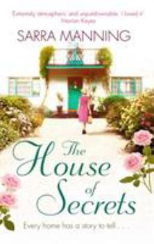 Paperback The House of Secrets: A beautiful and gripping story of believing in love and second chances Book