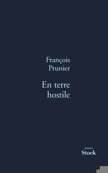 Paperback En terre hostile [French] Book