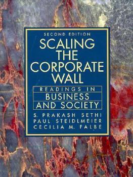 Paperback Scaling the Corporate Wall Book