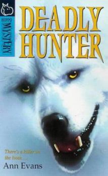 Paperback Deadly Hunter (Hippo Mystery) Book
