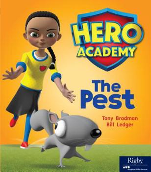Paperback The Pest: Leveled Reader Set 5 Level G Book