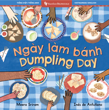 Paperback Dumpling Day (Bilingual Vietnamese & English) [Vietnamese] Book