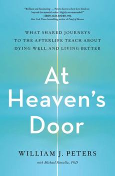 Paperback At Heaven's Door (Export) Book