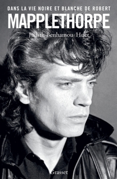 Paperback Dans La Vie Noire Et Blanche de Robert Mapplethorpe [French] Book