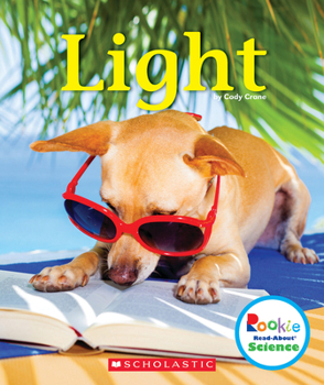 Paperback Light (Rookie Read-About Science: Physical Science) Book