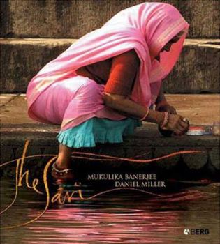 Paperback The Sari Book