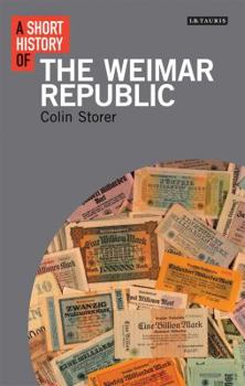 Paperback A Short History of the Weimar Republic Book