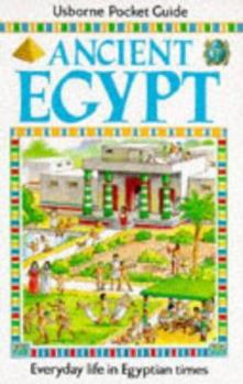 Paperback Ancient Egypt (Everyday Life) Book