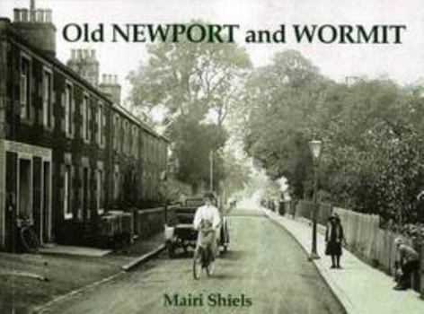 Paperback Old Newport and Wormit Book