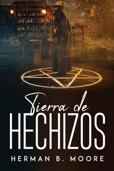 Paperback Tierra de Hechizos [Spanish] Book