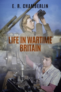 Paperback Life in Wartime Britain Book